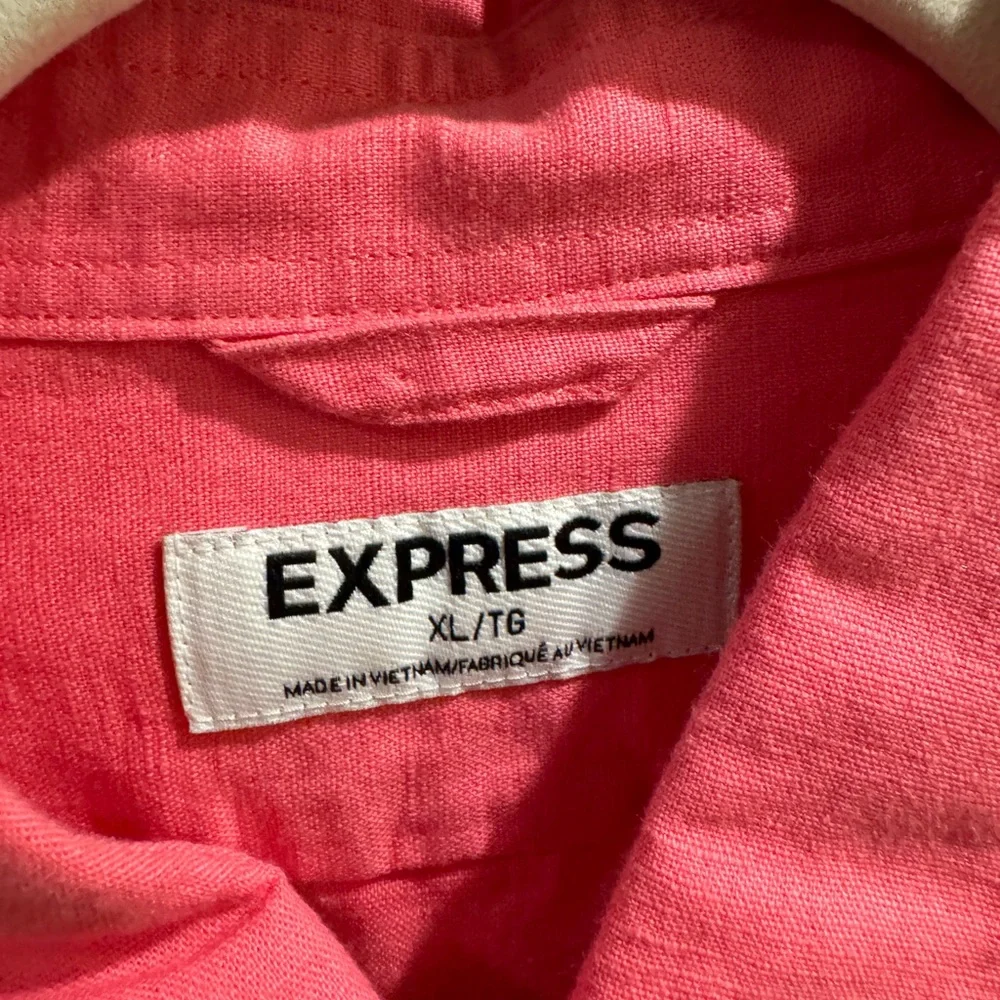 Express button down - Picture 6 of 6